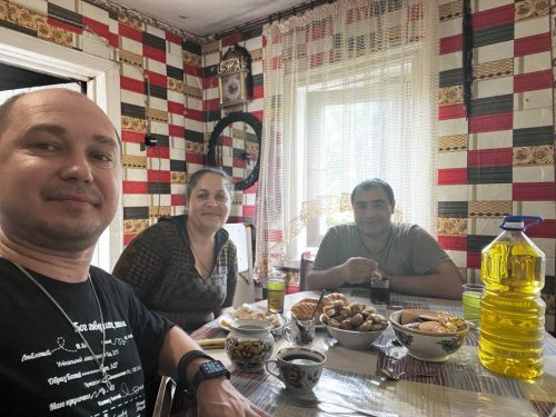 В гостях у Тани и Вани